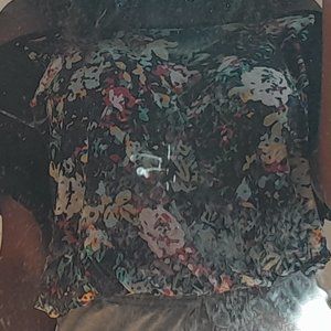 Medium Bongo off-shoulder short sleeve top